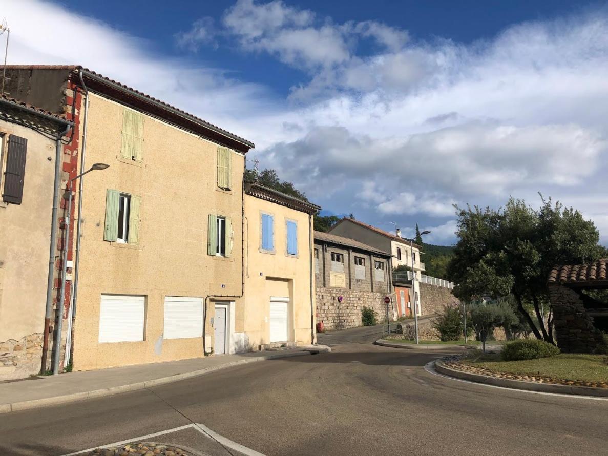 Appartement T2 entièrement équipé et refait à neuf à 10mn Alès à La Grand'Combe Extérieur photo